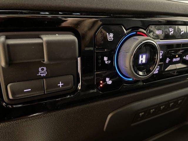 2025 Chevrolet Silverado 3500 HD Vehicle Photo in PHOENIX, AZ 85014-3381