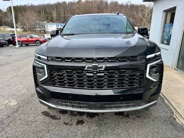2025 Chevrolet Suburban Vehicle Photo in FAIRMONT, WV 26554-2318