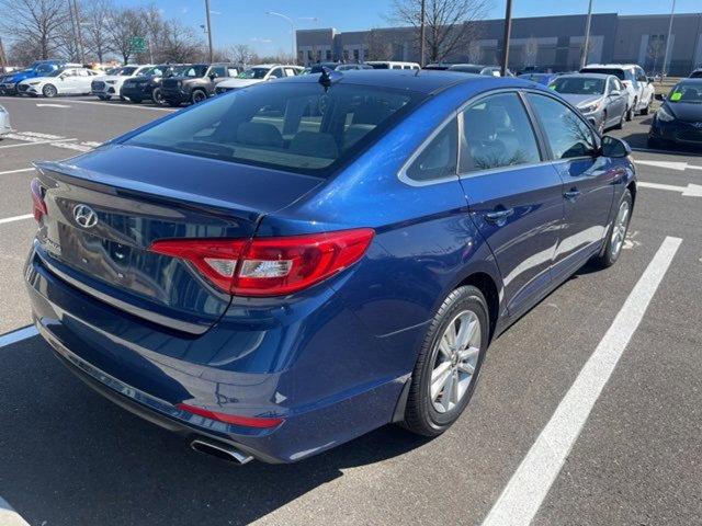 2015 Hyundai SONATA Vehicle Photo in Philadelphia, PA 19116