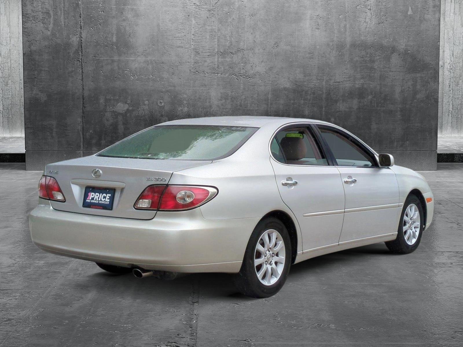 2002 Lexus ES 300 Vehicle Photo in West Palm Beach, FL 33417