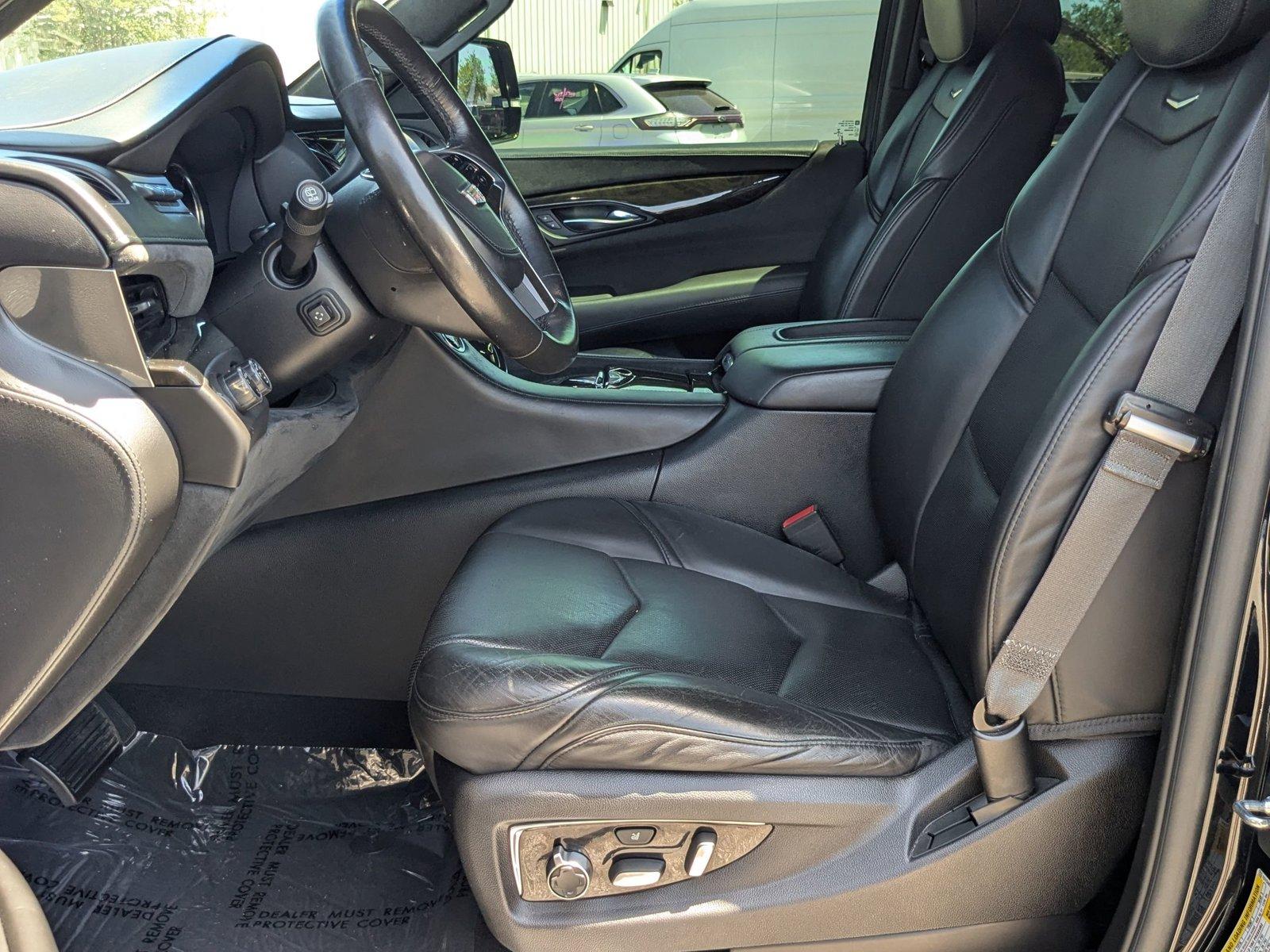 2016 Cadillac Escalade ESV Vehicle Photo in St. Petersburg, FL 33713
