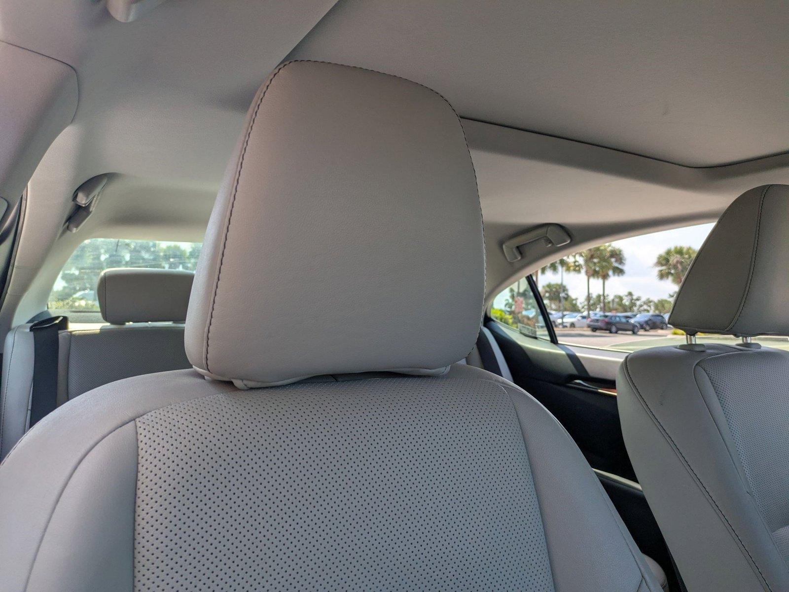 2013 Lexus ES 350 Vehicle Photo in Sarasota, FL 34231