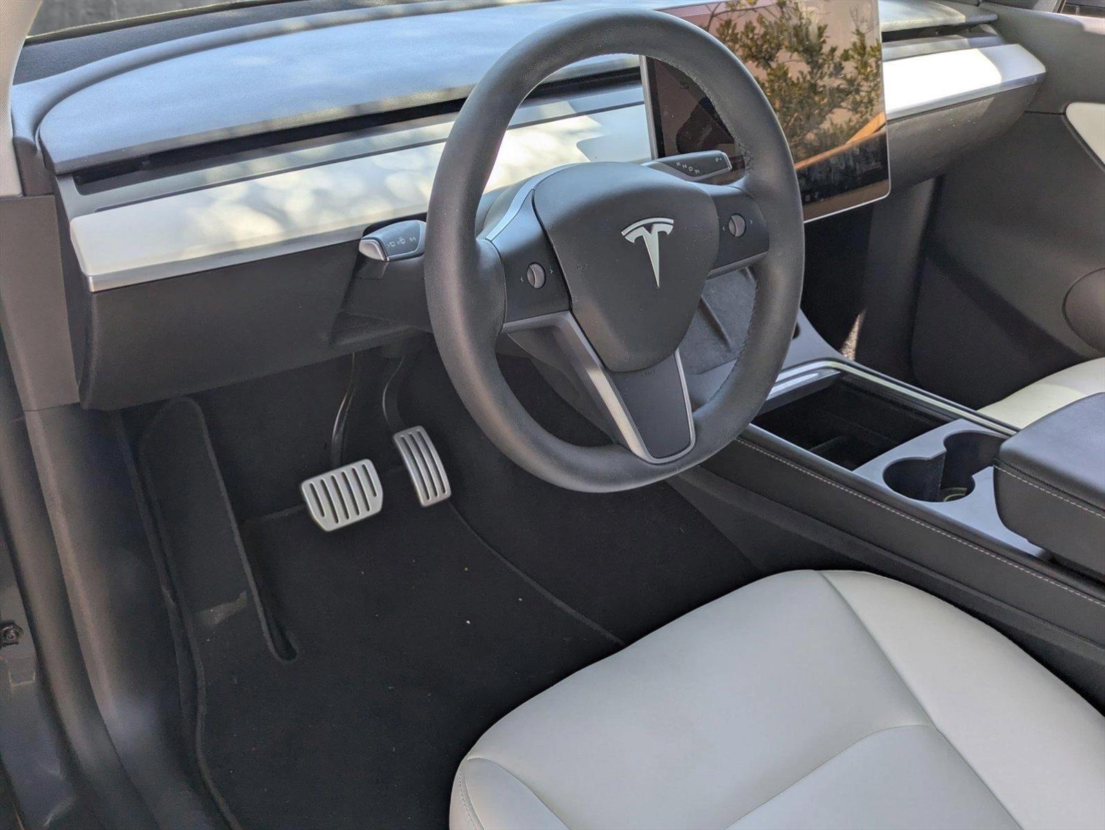 2022 Tesla Model Y Vehicle Photo in Coconut Creek, FL 33073