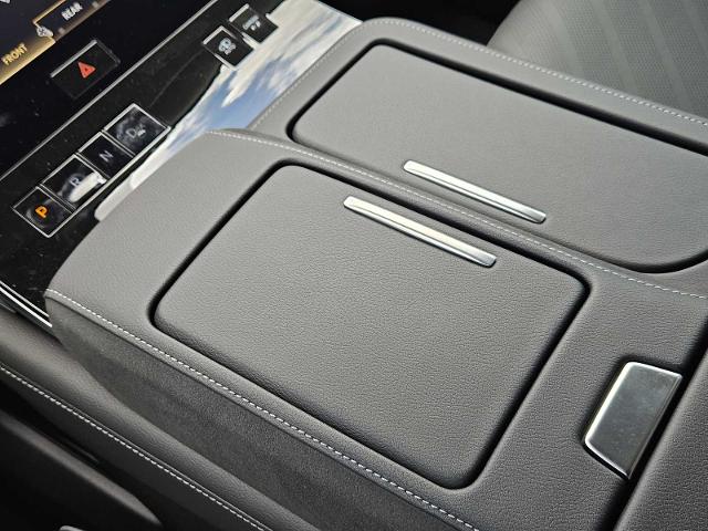 2025 INFINITI QX80 Vehicle Photo in Fort Worth, TX 76132