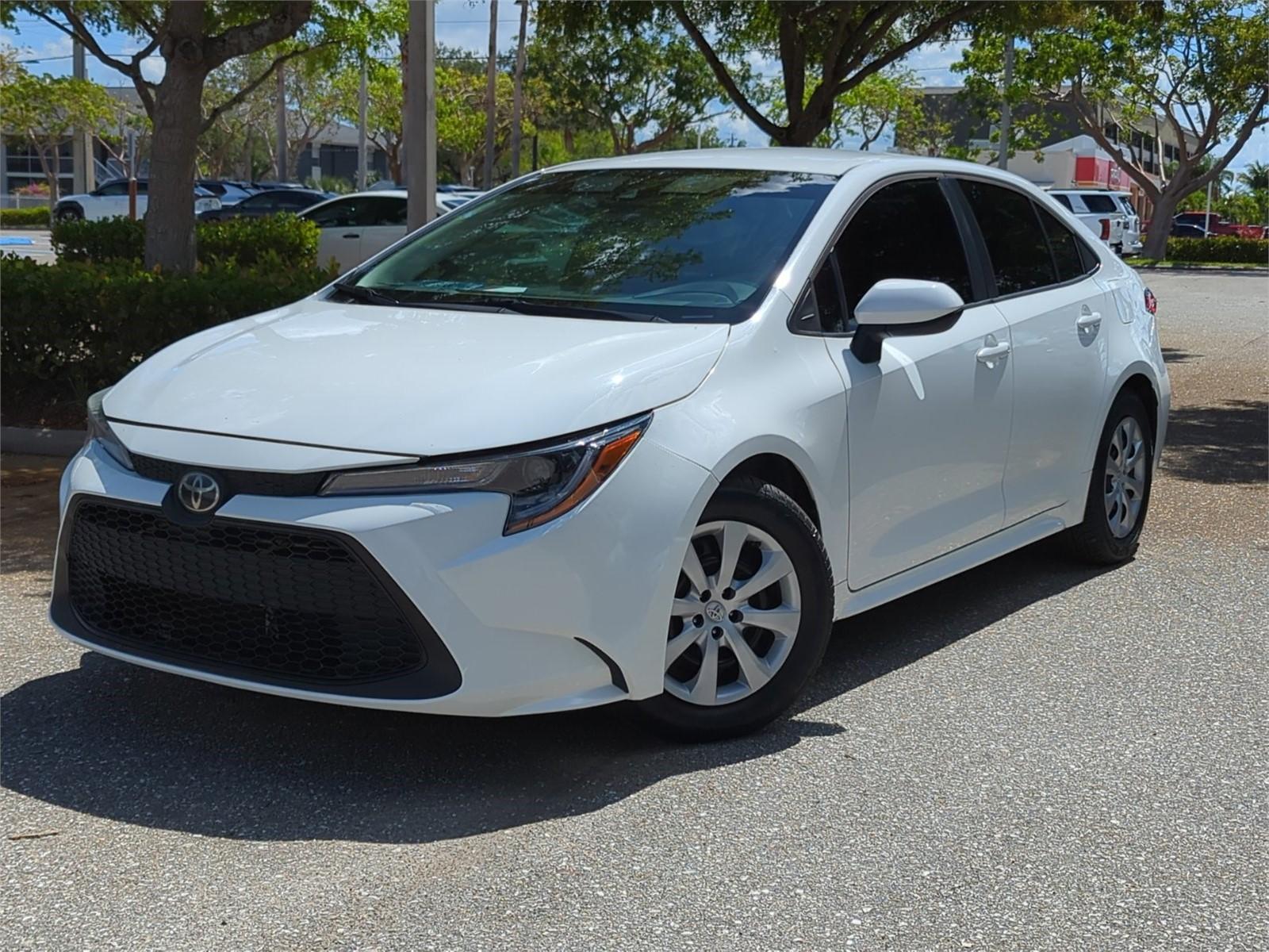 2020 Toyota Corolla Vehicle Photo in Ft. Myers, FL 33907