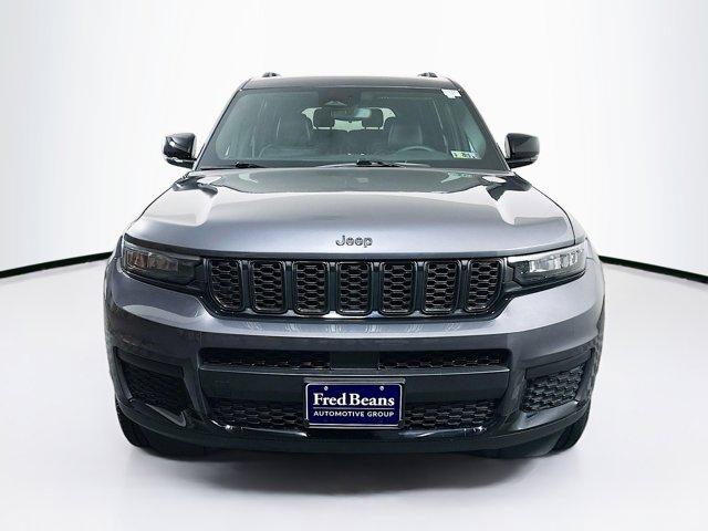 2023 Jeep Grand Cherokee L Vehicle Photo in Doylsetown, PA 18901