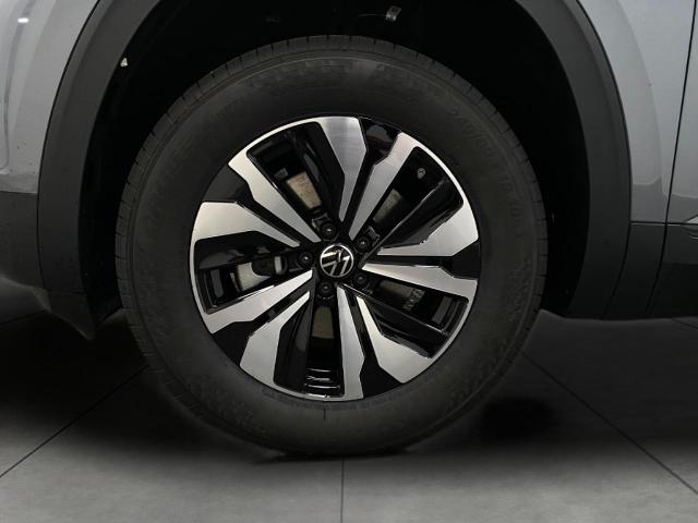 2025 Volkswagen Atlas Vehicle Photo in Appleton, WI 54913