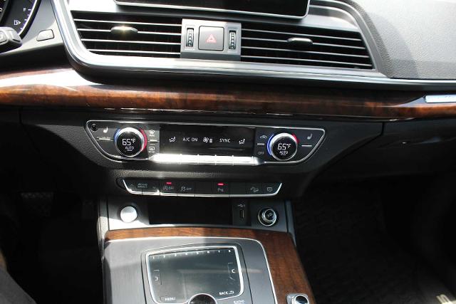2018 Audi Q5 Vehicle Photo in HOUSTON, TX 77090