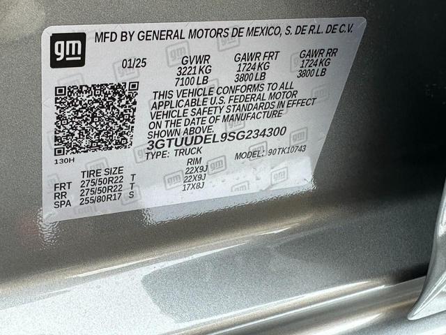 2025 GMC Sierra 1500 Vehicle Photo in COLUMBIA, MO 65203-3903