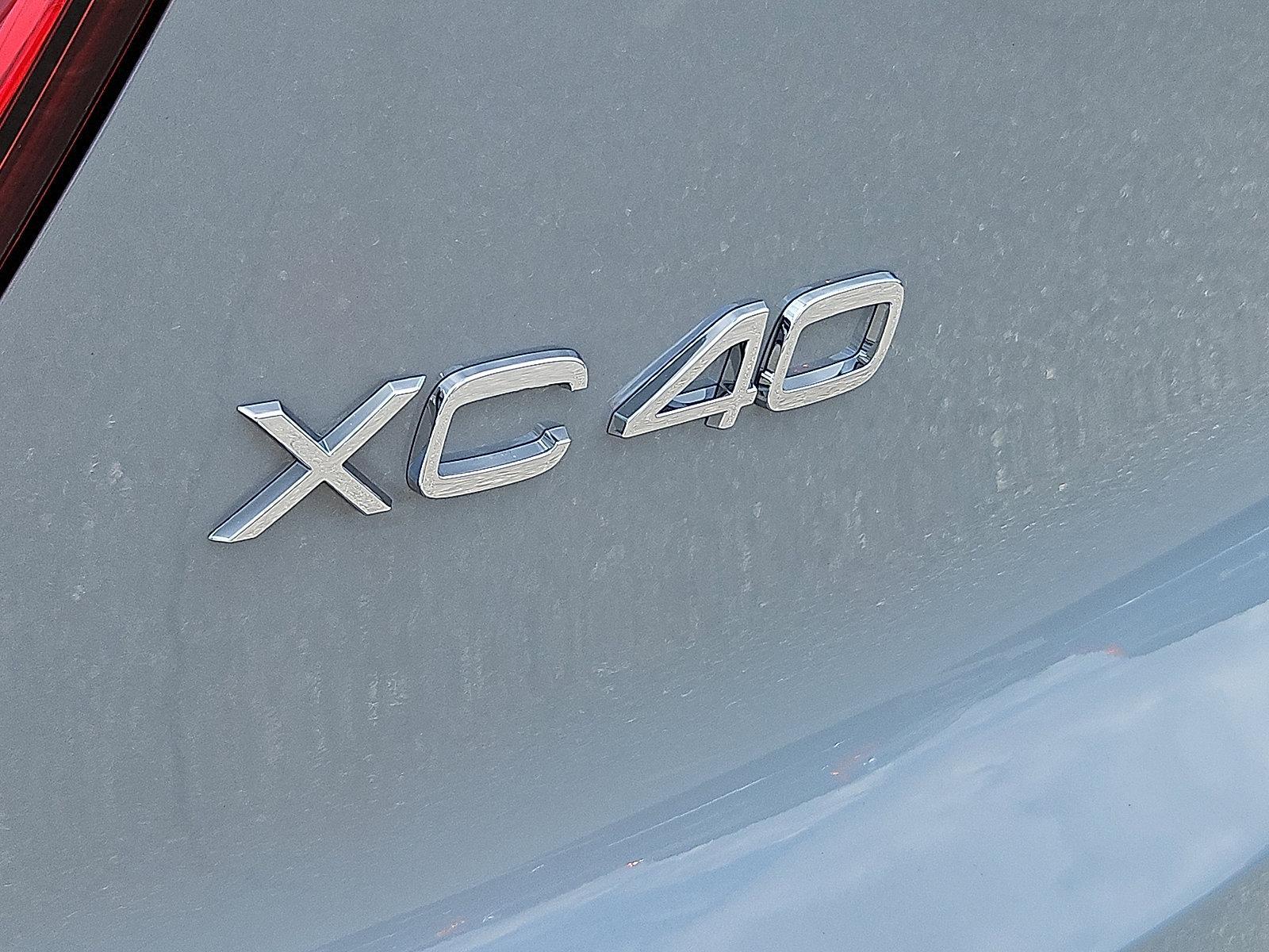 2026 Volvo XC40 Vehicle Photo in Trevose, PA 19053