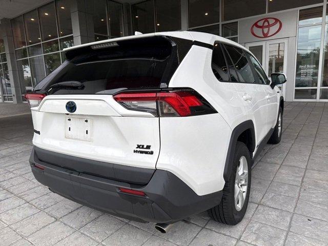 2021 Toyota RAV4 Vehicle Photo in Flemington, NJ 08822