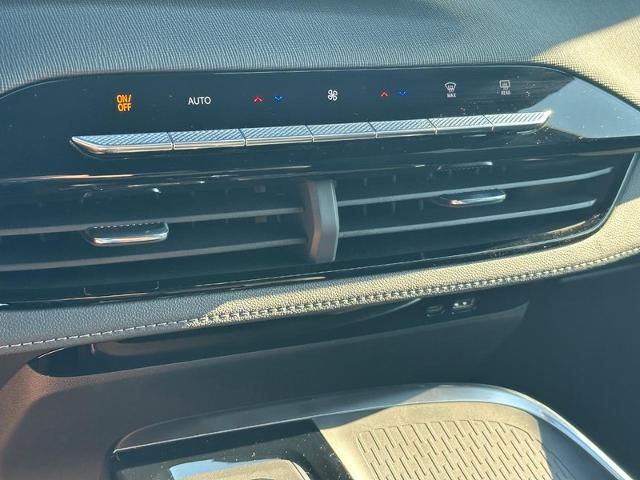 2026 Buick Enclave Vehicle Photo in COLUMBIA, MO 65203-3903