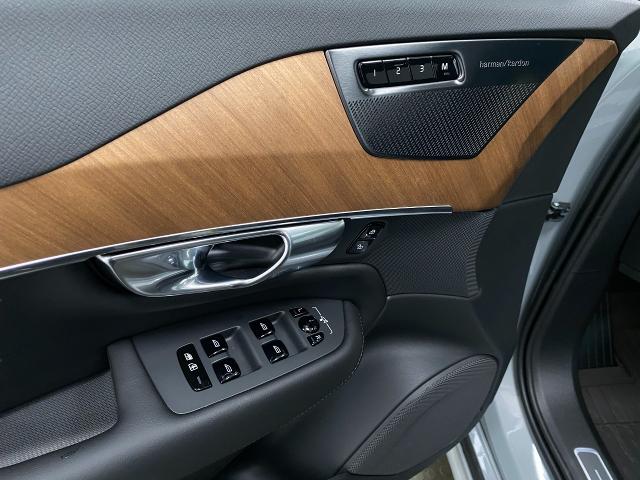 2024 Volvo XC90 Recharge Plug-In Hybrid Vehicle Photo in Appleton, WI 54913