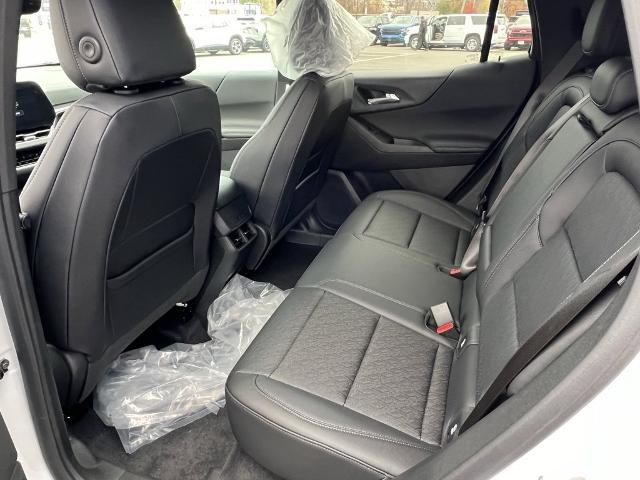 2025 Chevrolet Equinox Vehicle Photo in GARDNER, MA 01440-3110