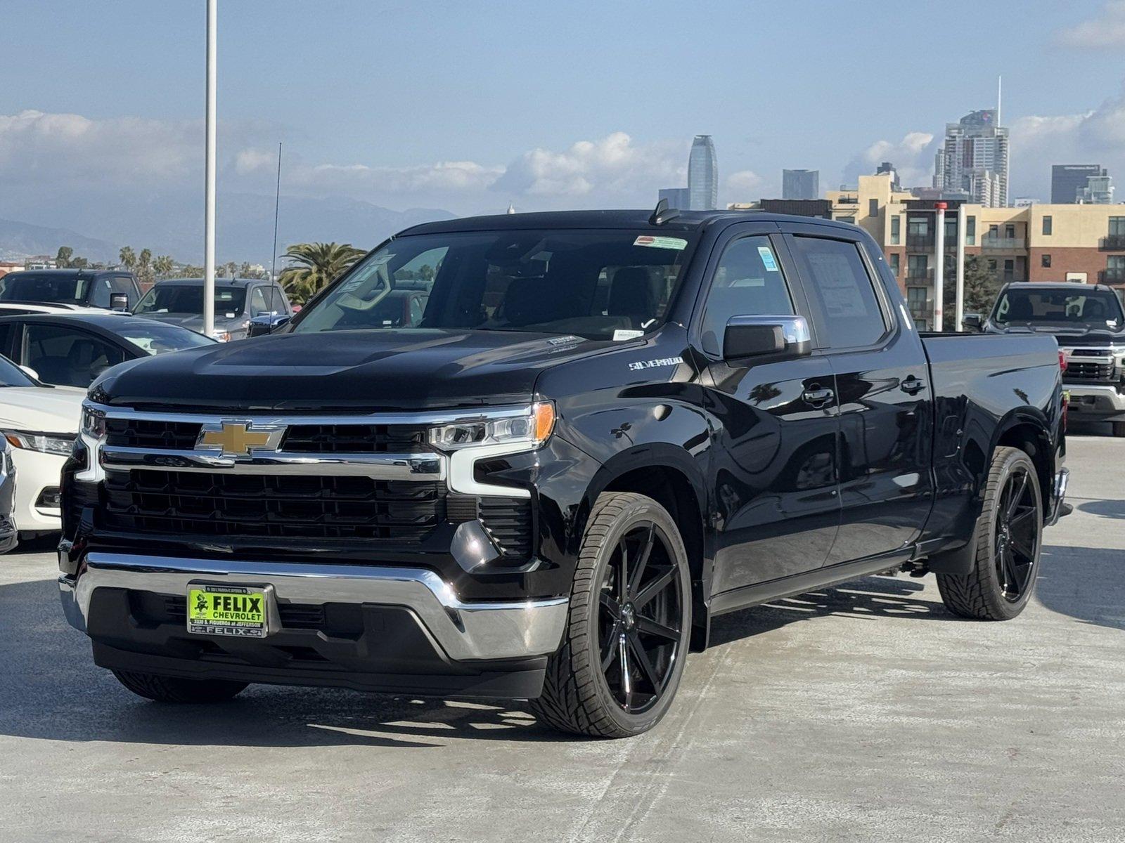 2025 Chevrolet Silverado 1500 Vehicle Photo in LOS ANGELES, CA 90007-3794