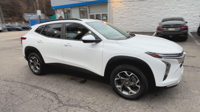 2024 Chevrolet Trax Vehicle Photo in PITTSBURGH, PA 15226-1209