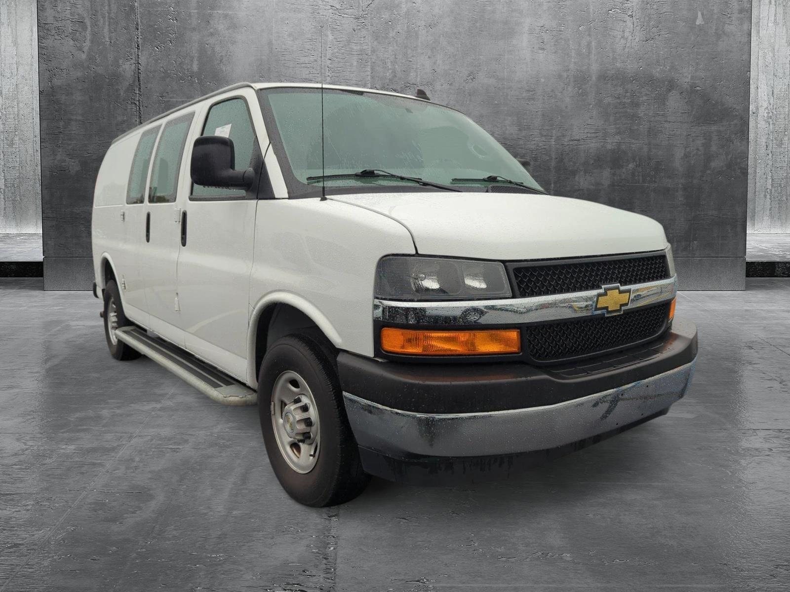 2022 Chevrolet Express Cargo 2500 Vehicle Photo in MEMPHIS, TN 38115-1503