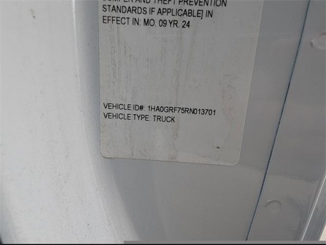 2024 Chevrolet Express Commercial Cutaway Vehicle Photo in ENGLEWOOD, CO 80113-6708