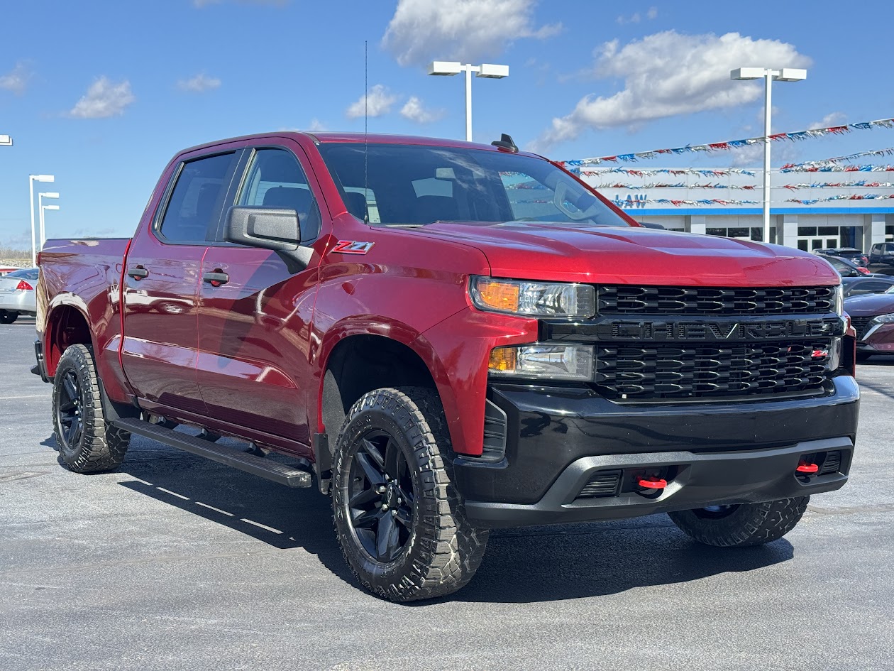 2021 Chevrolet Silverado 1500 Vehicle Photo in BOONVILLE, IN 47601-9633