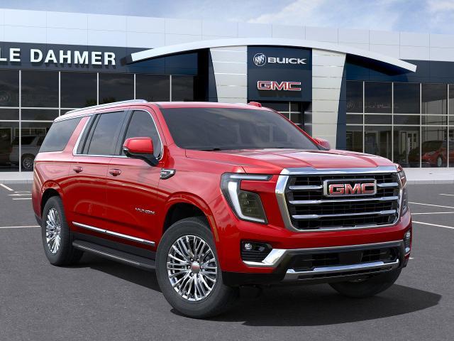 2025 GMC Yukon XL Vehicle Photo in TOPEKA, KS 66609-0000