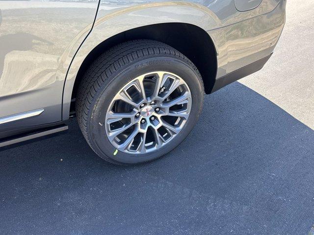 2025 GMC Yukon Vehicle Photo in ALBERTVILLE, AL 35950-0246