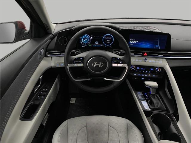 2025 Hyundai ELANTRA Hybrid Vehicle Photo in Appleton, WI 54913