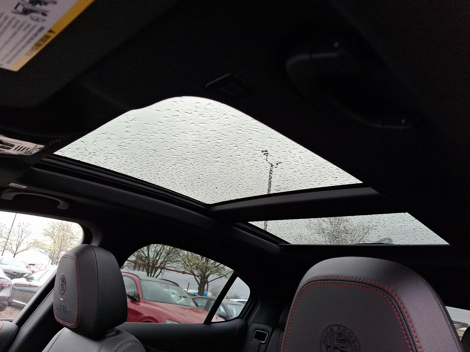 2025 Alfa Romeo Stelvio Vehicle Photo in Willow Grove, PA 19090