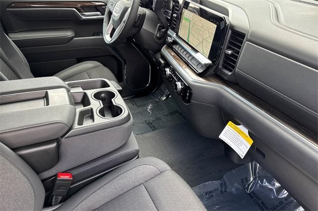 2025 GMC Sierra 1500 Vehicle Photo in ELK GROVE, CA 95757-8703