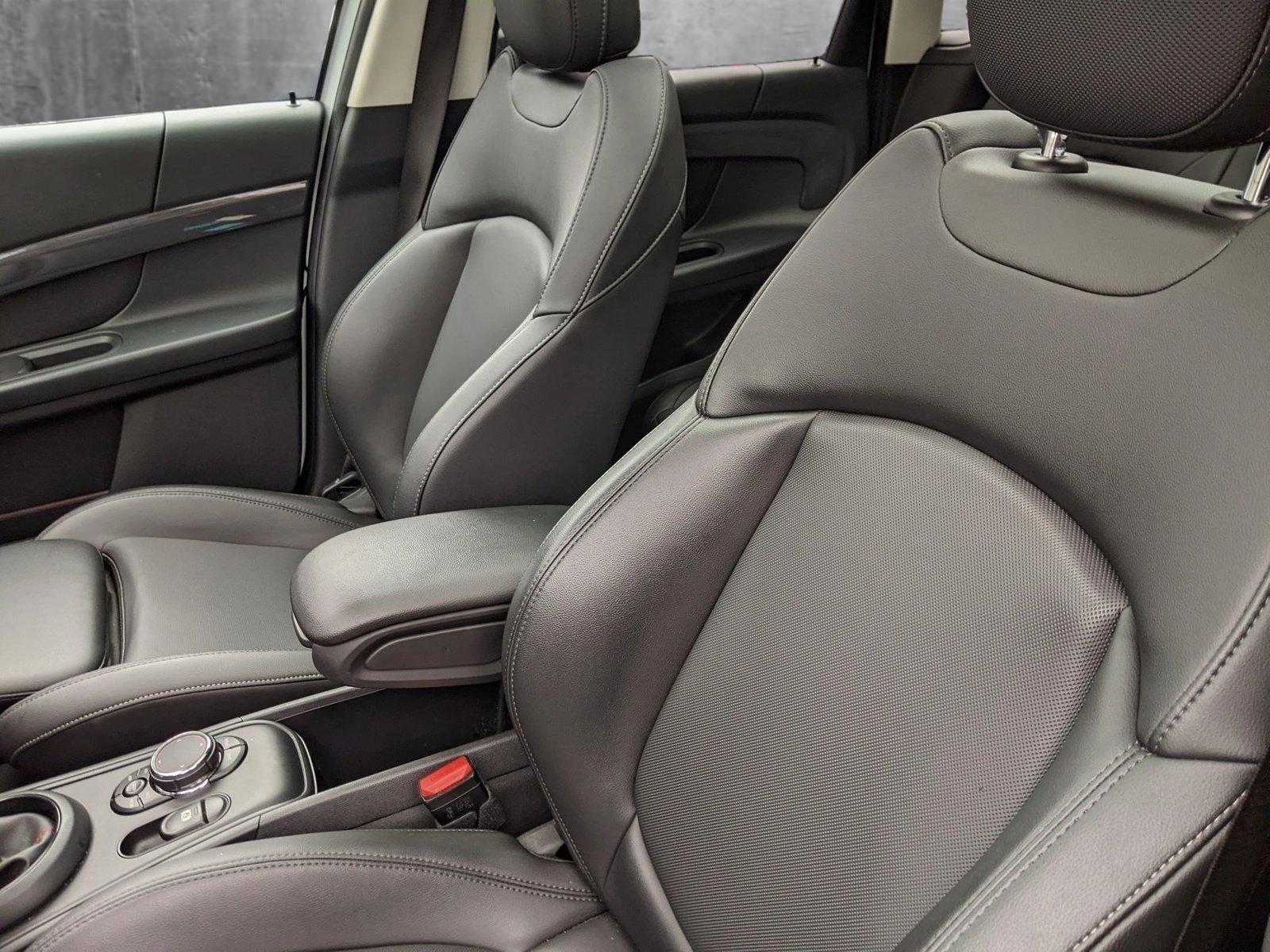 2019 MINI Cooper S Countryman ALL4 Vehicle Photo in Cockeysville, MD 21030