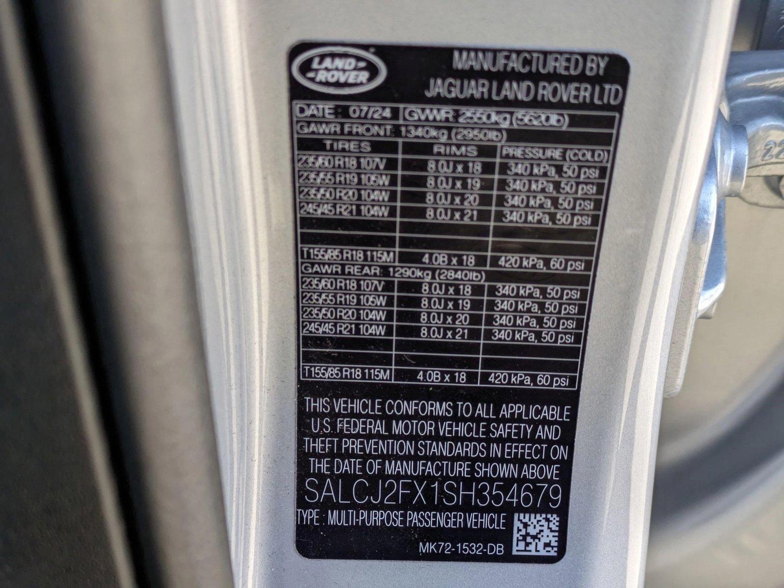 2025 Land Rover Discovery Sport Vehicle Photo in Bethesda, MD 20852