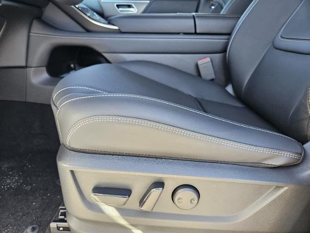 2025 INFINITI QX80 Vehicle Photo in Fort Worth, TX 76132