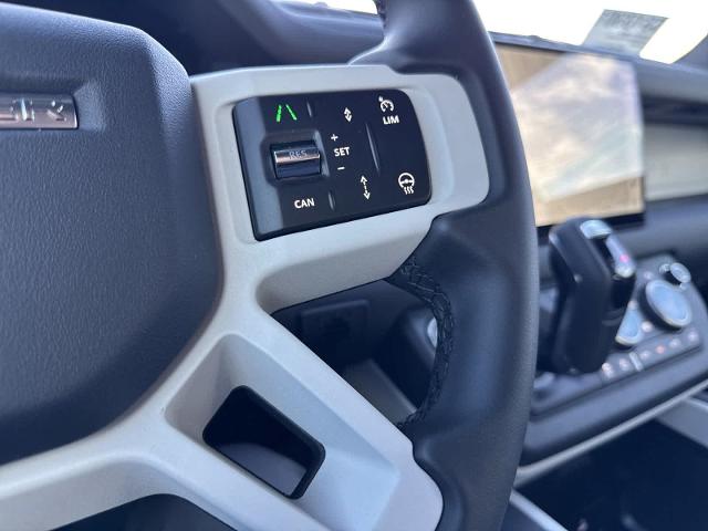 2025 Defender Vehicle Photo in AUSTIN, TX 78717
