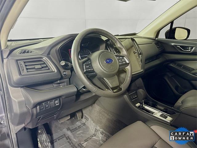 2024 Subaru Ascent Vehicle Photo in Puyallup, WA 98371
