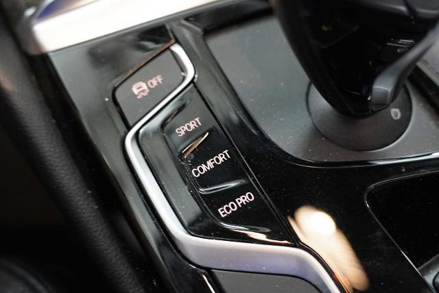 2018 BMW 540i Vehicle Photo in GRAPEVINE, TX 76051