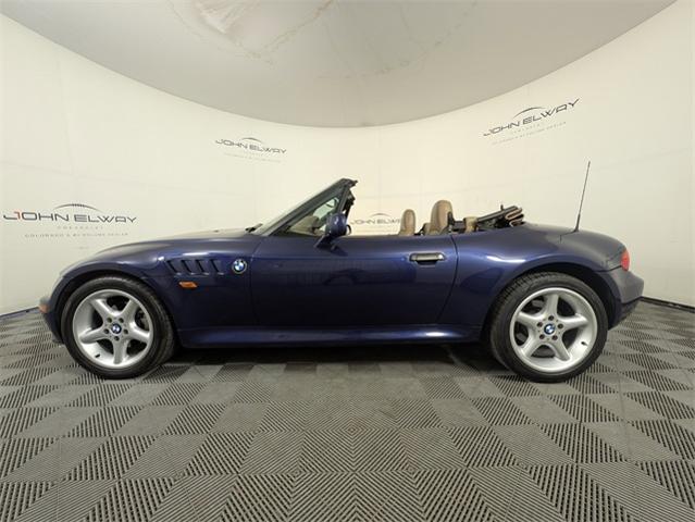 1997 BMW 2.8L Vehicle Photo in ENGLEWOOD, CO 80113-6708