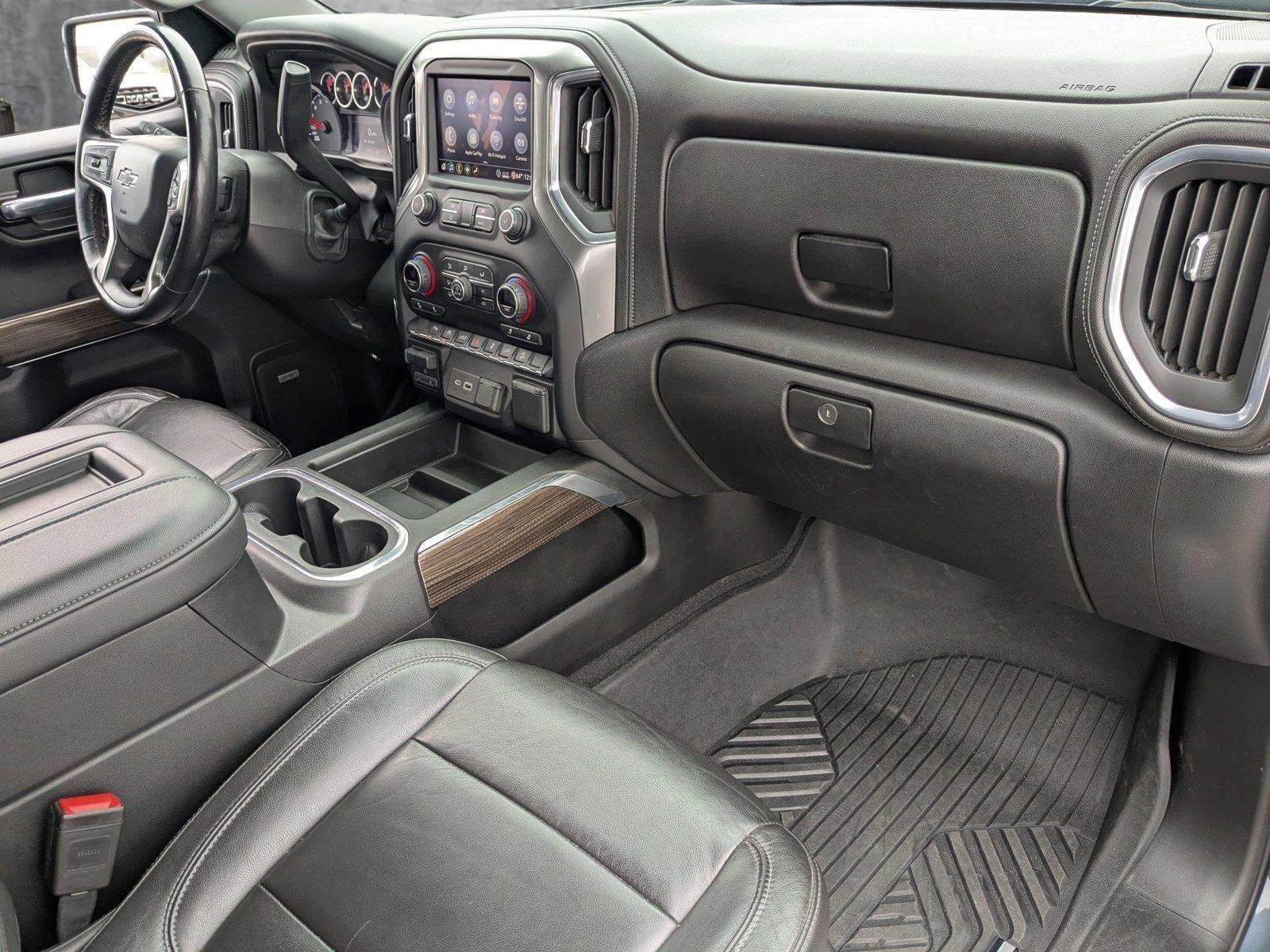 2020 Chevrolet Silverado 1500 Vehicle Photo in Valencia, CA 91355