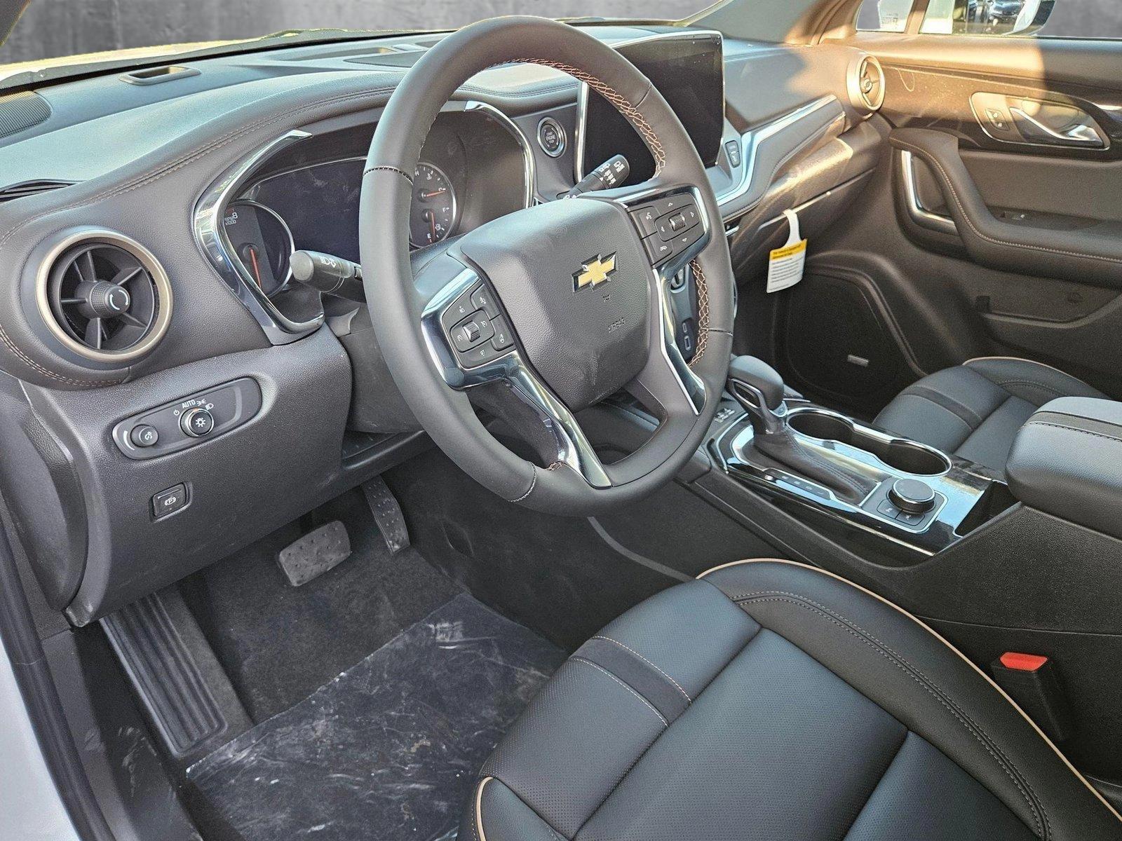 2025 Chevrolet Blazer Vehicle Photo in GREENACRES, FL 33463-3207