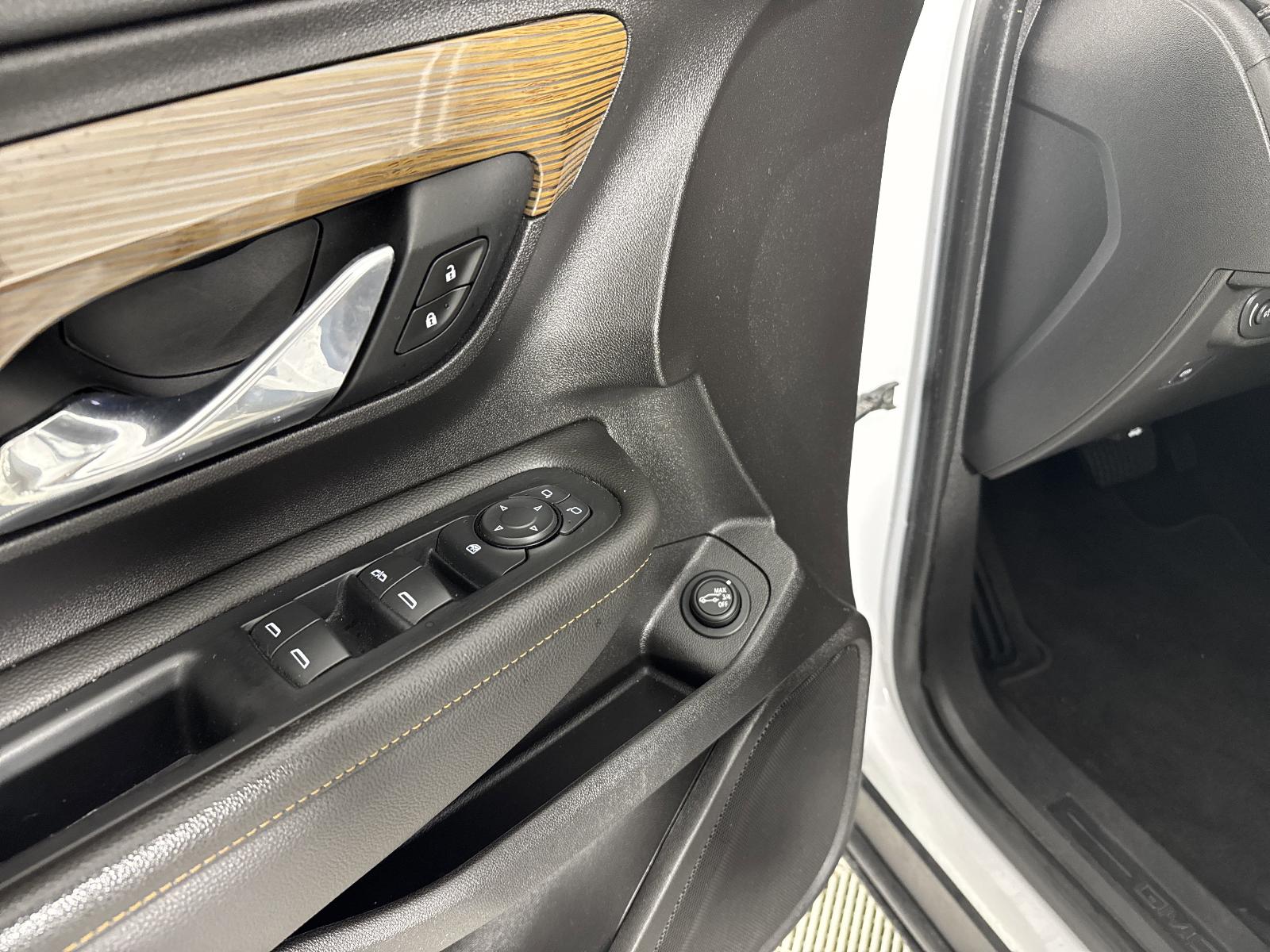 2021 GMC Terrain Vehicle Photo in GEORGETOWN, TX 78626-7508