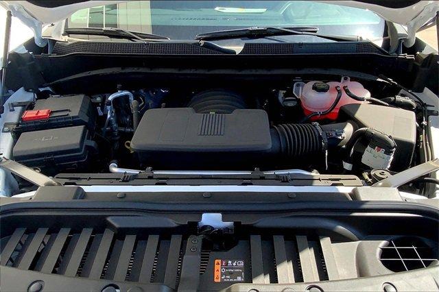 2024 Chevrolet Silverado 1500 Vehicle Photo in TOPEKA, KS 66609-0000
