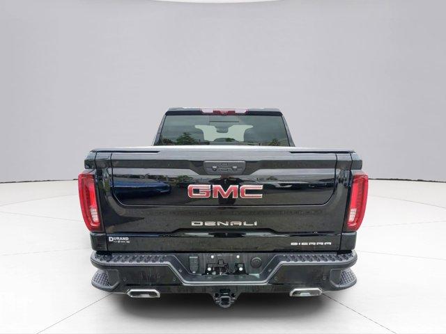 2024 GMC Sierra 1500 Vehicle Photo in LEOMINSTER, MA 01453-2952