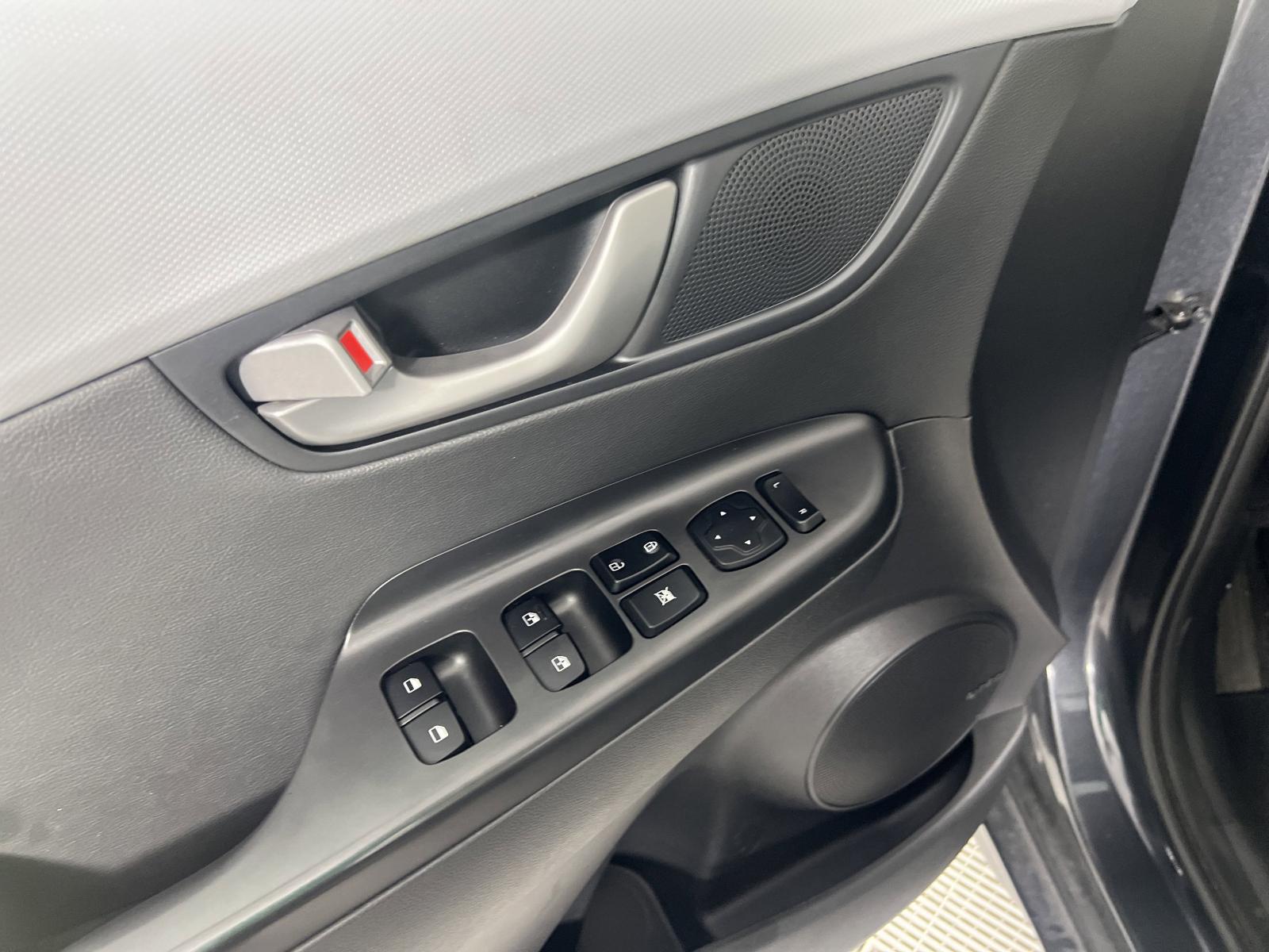 2021 Hyundai Kona Vehicle Photo in GEORGETOWN, TX 78626-7508