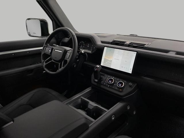 2025 Defender Vehicle Photo in Appleton, WI 54913