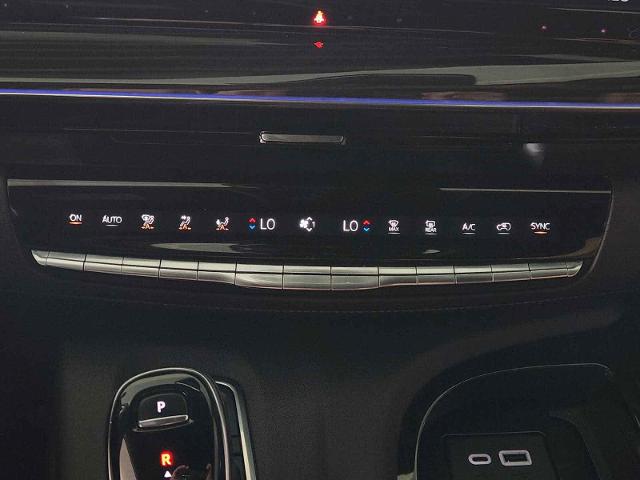 2022 Cadillac Escalade Vehicle Photo in Grapevine, TX 76051