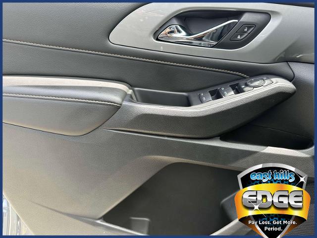 2020 Chevrolet Traverse Vehicle Photo in Roslyn, NY 11576