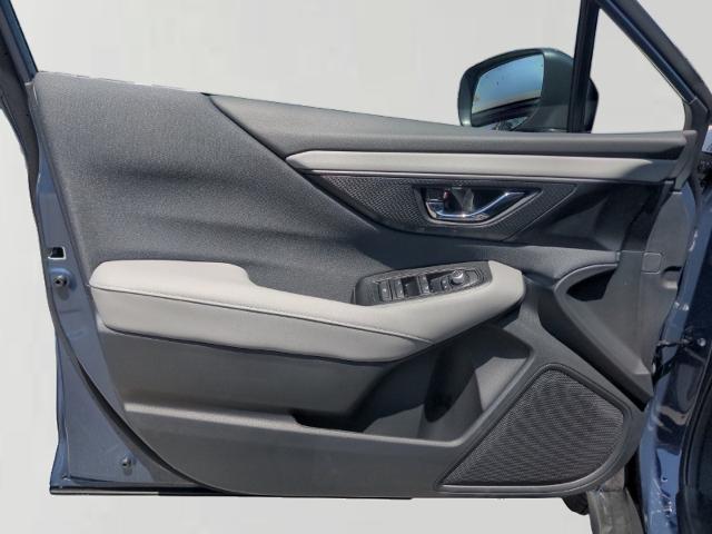 2025 Subaru Outback Vehicle Photo in Green Bay, WI 54304