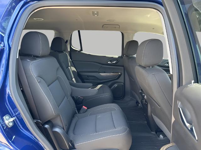 2023 GMC Acadia Vehicle Photo in MANITOWOC, WI 54220-5838
