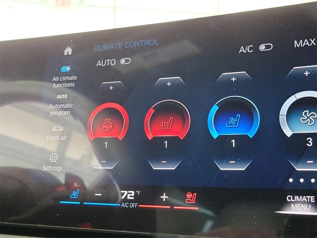 2023 BMW XM Vehicle Photo in Muncy, PA 17756