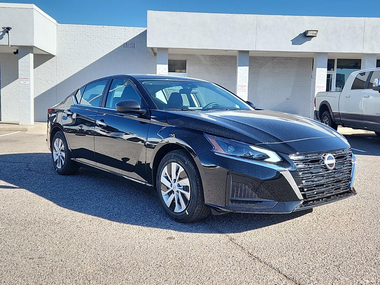 2025 Nissan Altima Vehicle Photo in Albuquerque, NM 87110
