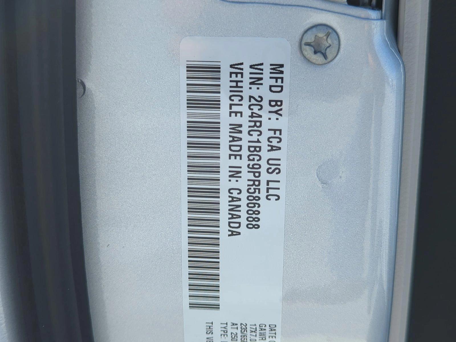 2023 Chrysler Pacifica Vehicle Photo in Ft. Myers, FL 33907