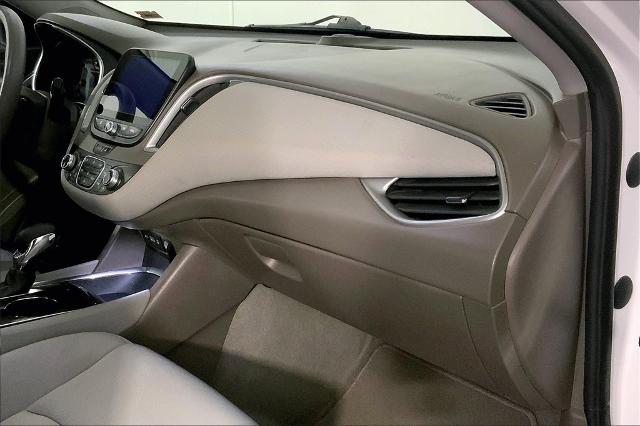 2022 Chevrolet Malibu Vehicle Photo in Lees Summit, MO 64086
